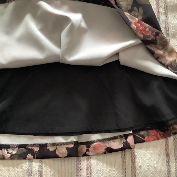 Tristan black floral full skirt size 8 - Picture 3 of 6